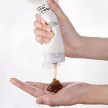 Load image into Gallery viewer, Isntree Green Tea Fresh Cleanser