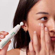 Load image into Gallery viewer, Innisfree Green Tea Hyaluronic Glow Eye and Face ball
